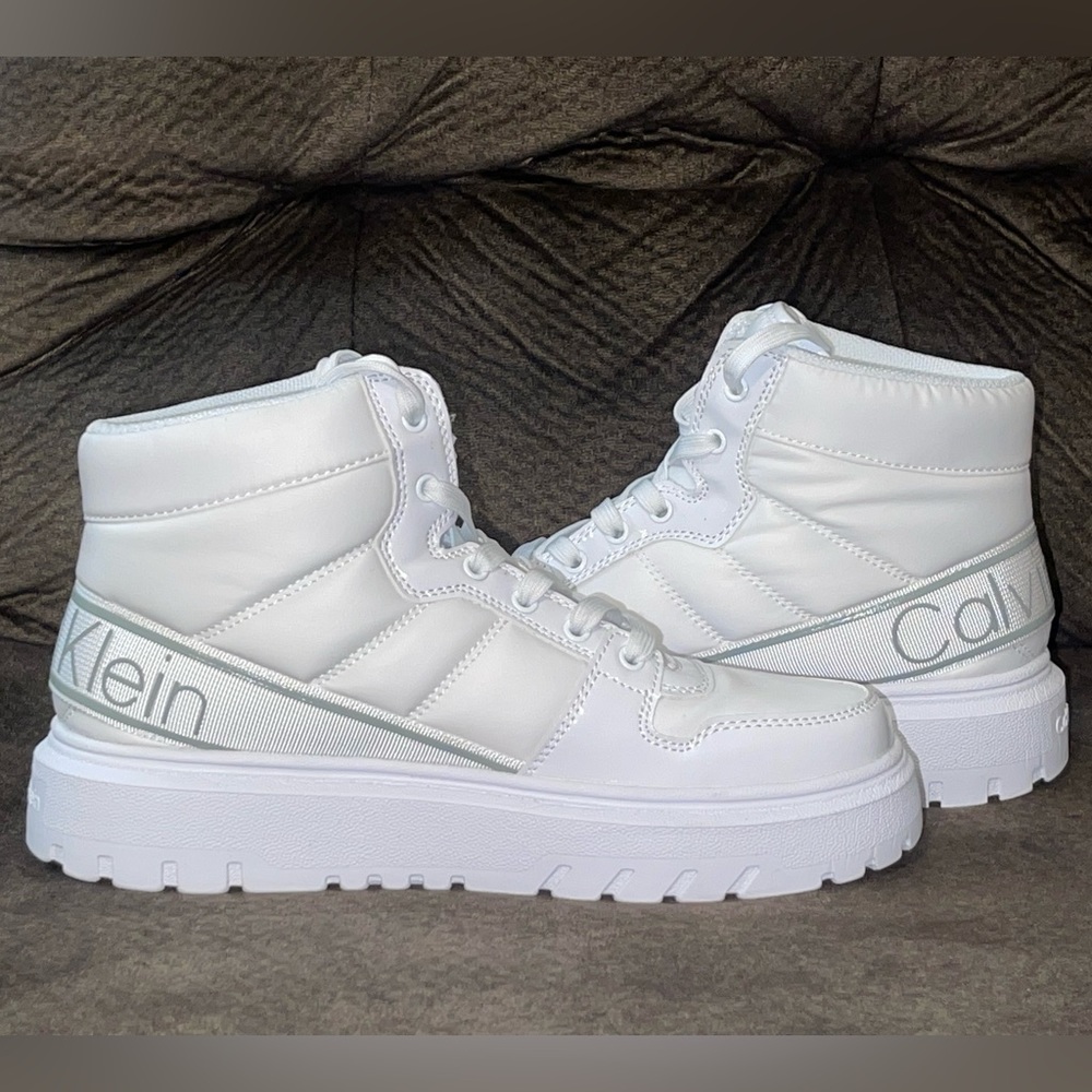 Calvin Klein sneakers - Picture 1 of 6
